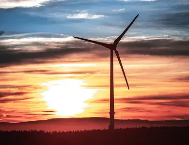 Eolienne, couché de soleil